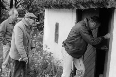 Palssonhuset-1-ar-1985-Sven-Henriksson-Gustaf-Palsson-o-Olle-Bennvid-inspektion